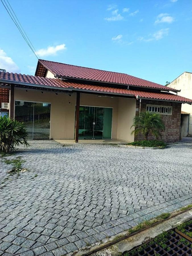 Casa  venda  no Bom Retiro - Joinville, SC. Imveis