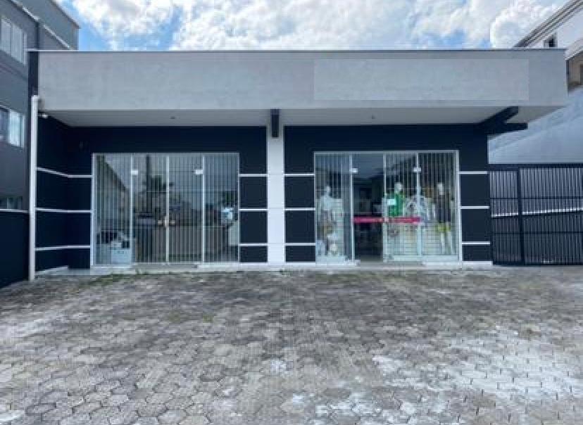 Loja/salo/consultrio  venda  no Espinheiros - Joinville, SC. Imveis